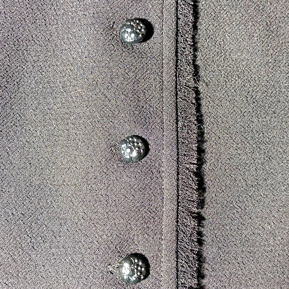 Women’s Talbot Black Dress Blazer Size 16 with Beautiful Beaded Sleeves - Picture 7 of 7